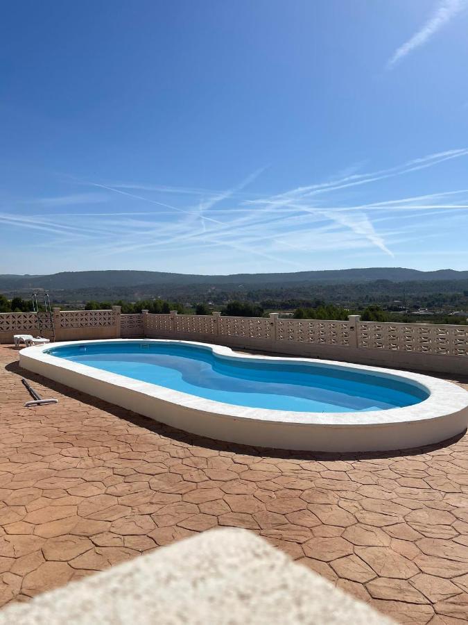 Djm Palms - Shared Casa Rural - Casa Rural Compartida - No Es Una Casa Privada Ayora Екстериор снимка