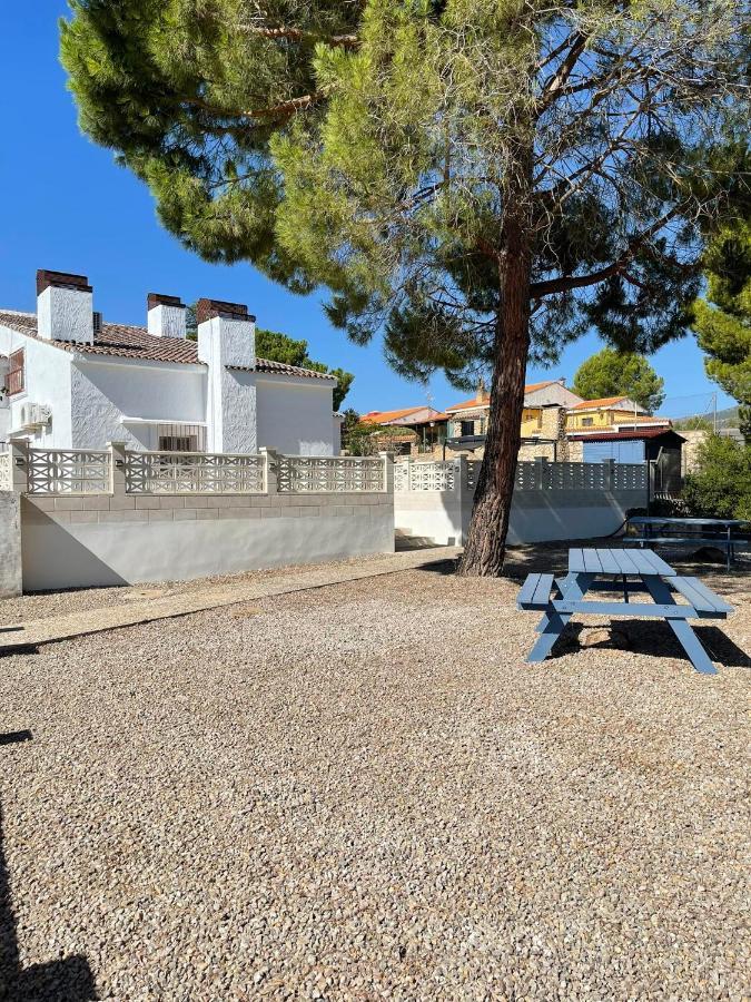 Djm Palms - Shared Casa Rural - Casa Rural Compartida - No Es Una Casa Privada Ayora Екстериор снимка