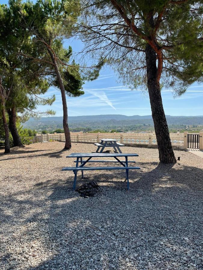 Djm Palms - Shared Casa Rural - Casa Rural Compartida - No Es Una Casa Privada Ayora Екстериор снимка
