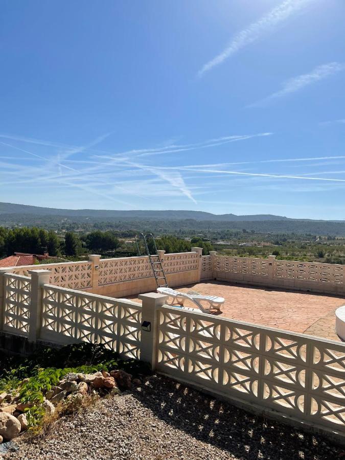 Djm Palms - Shared Casa Rural - Casa Rural Compartida - No Es Una Casa Privada Ayora Екстериор снимка